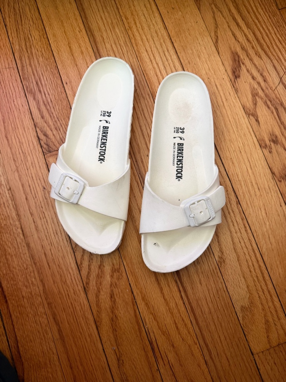Birkenstock Madrid EVA White Single-Buckle Slide Sandals Sz 39 one-strap 1-strap